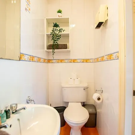 Сasa de vacaciones 88 - Spacious Townhouse By Shortstays *