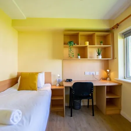 88 - Spacious Townhouse By Shortstays * 골웨이